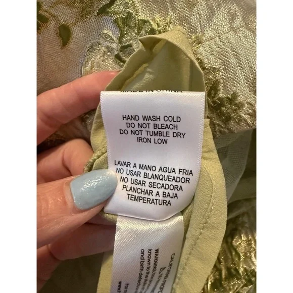 NWT Hyacinth House Tuckernuck Size XS Gold Green Jacquard Floral Metallic Blouse - Picture 7 of 14